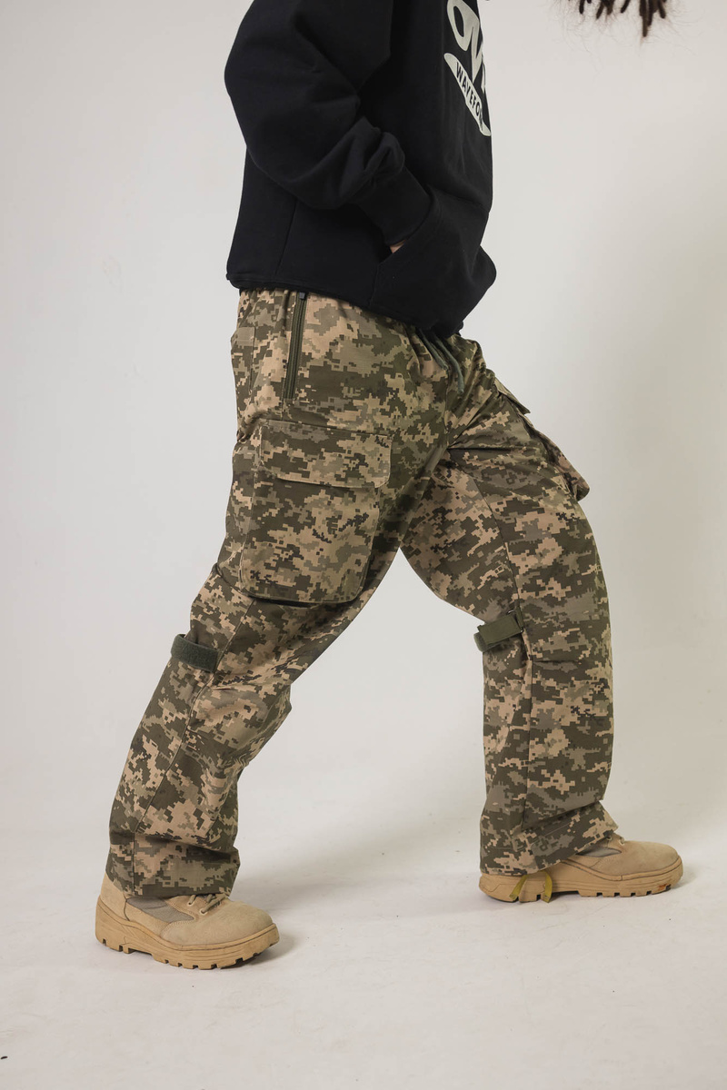 Modular Cargo Pants UCP Camo - Szerokie Bojówki typu Cargo z kieszeniami i regulacją