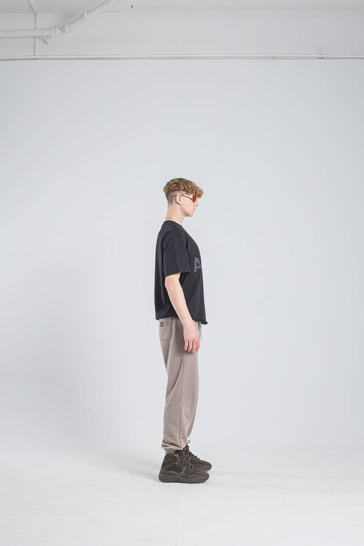 OVER ARMY Tee - Core Black