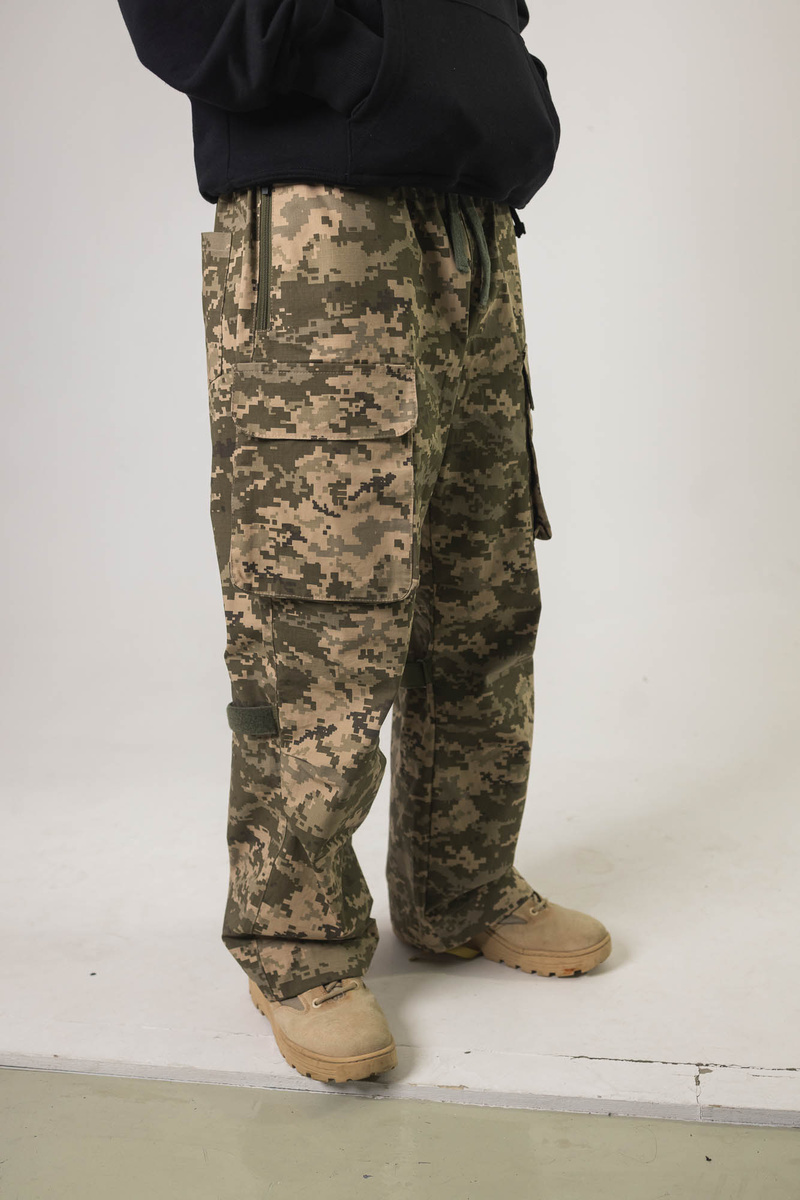 Modular Cargo Pants UCP Camo - Szerokie Bojówki typu Cargo z kieszeniami i regulacją