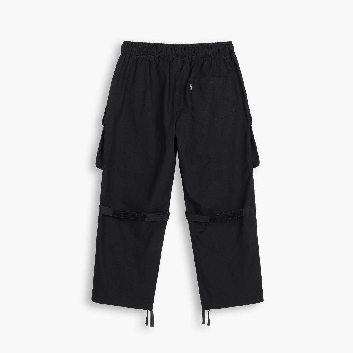 Modular Cargo Pants Jet Black- Szerokie Bojówki typu Cargo z kieszeniami i regulacją